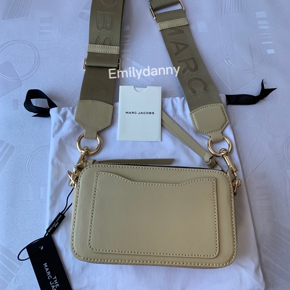 NWOT MARC JACOBS snapshot bag - Picture 8 of 9